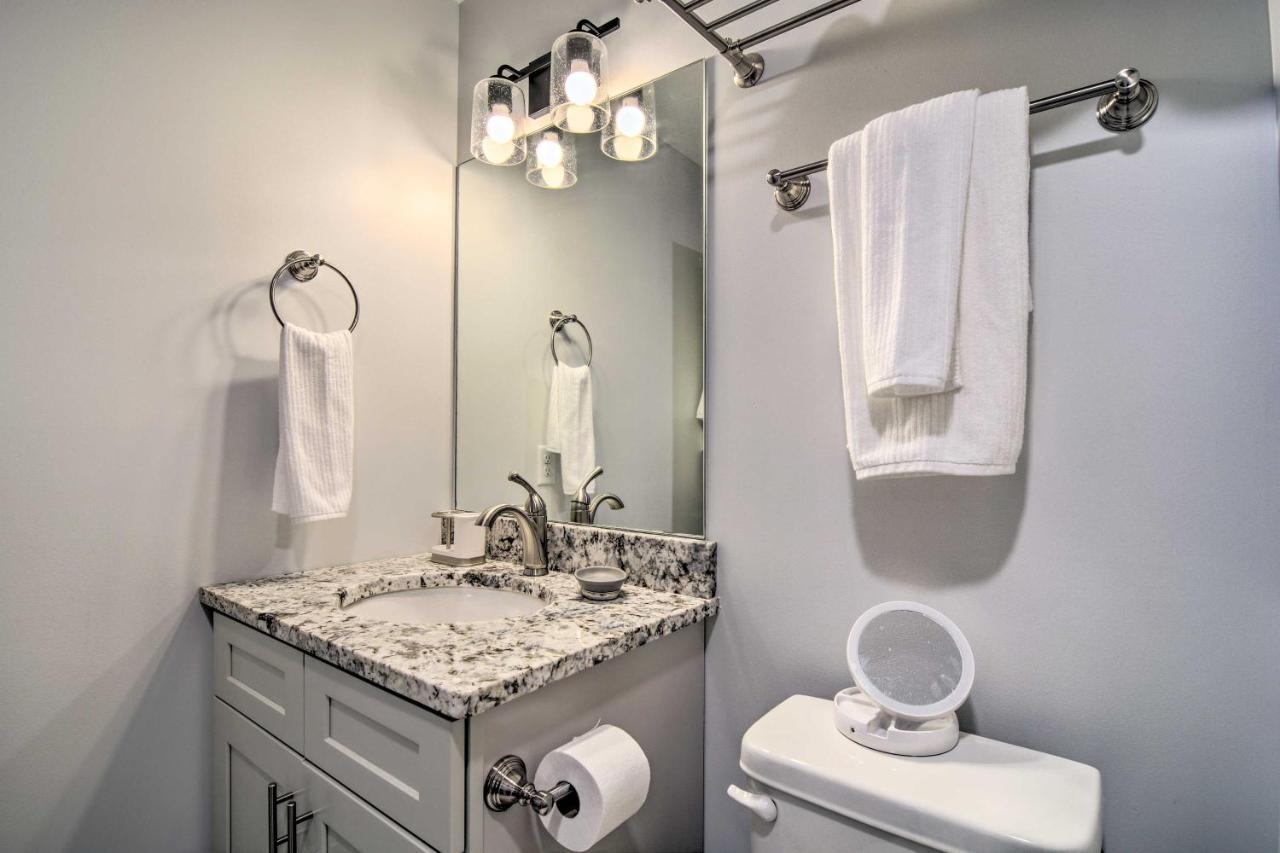 Modern Traverse City Condo About 1 Mi To Bay! 外观 照片